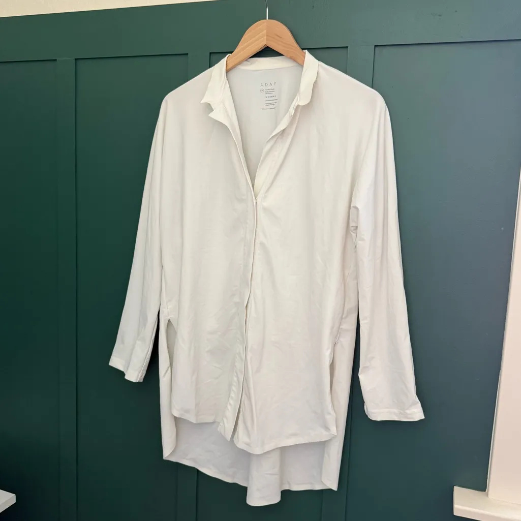 A Day Something Borrowed Long Sleeve Shirt Cloud White Size M - Image 6