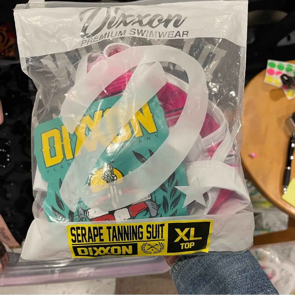DIXXON NWT pink stripe Serape tanning suit bikini top XL mix and match - Image 5