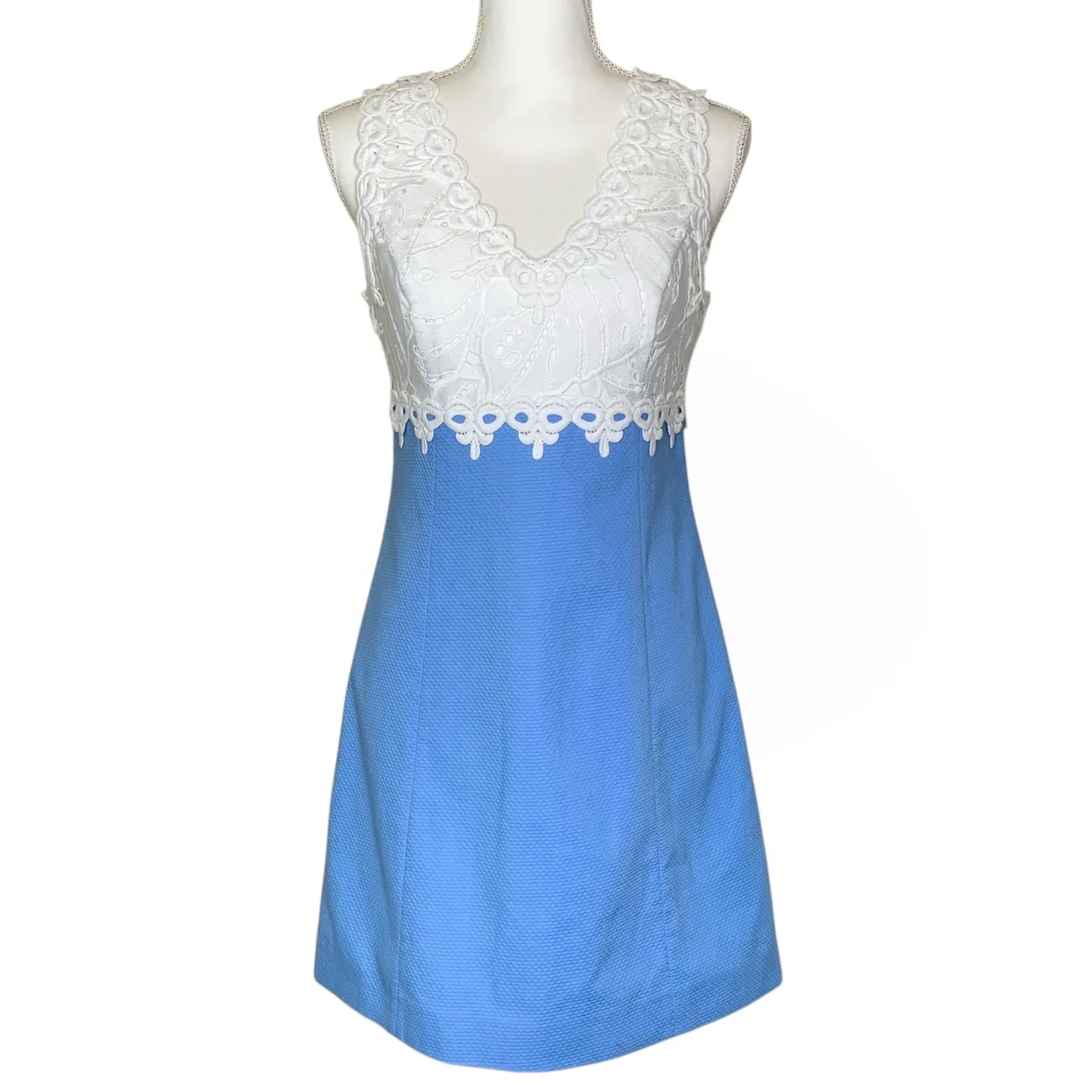 Lilly Pulitzer Sandi Blue Peri Leaf Pattern White Lace Stretch Shift Dress - Image 4