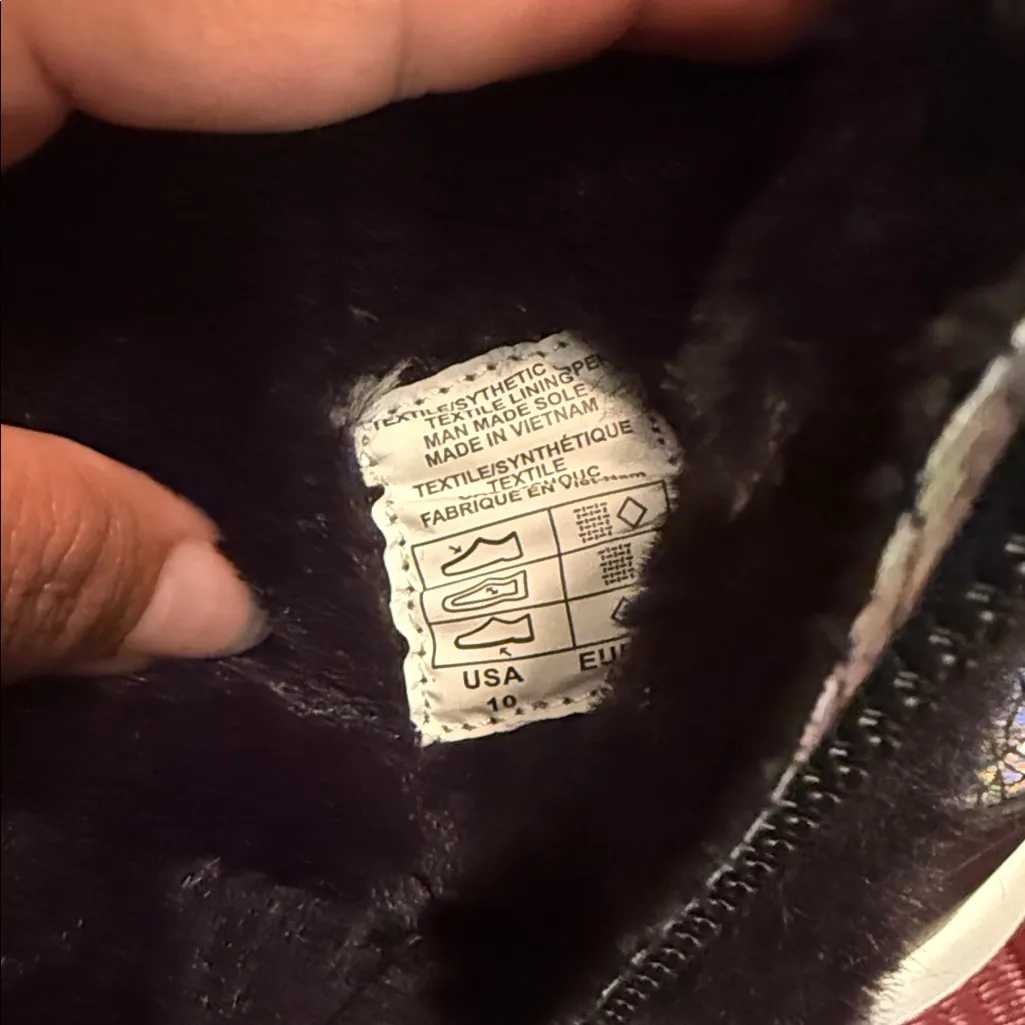 Kendall & Kylie Holographic Sneakers with Black Fur - Image 4