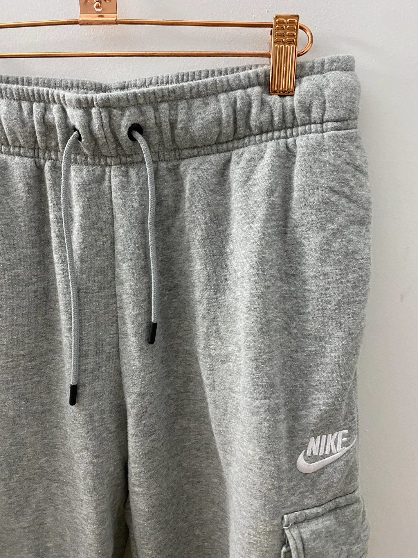 Nike Gray Cargo Sweatpants - Image 4