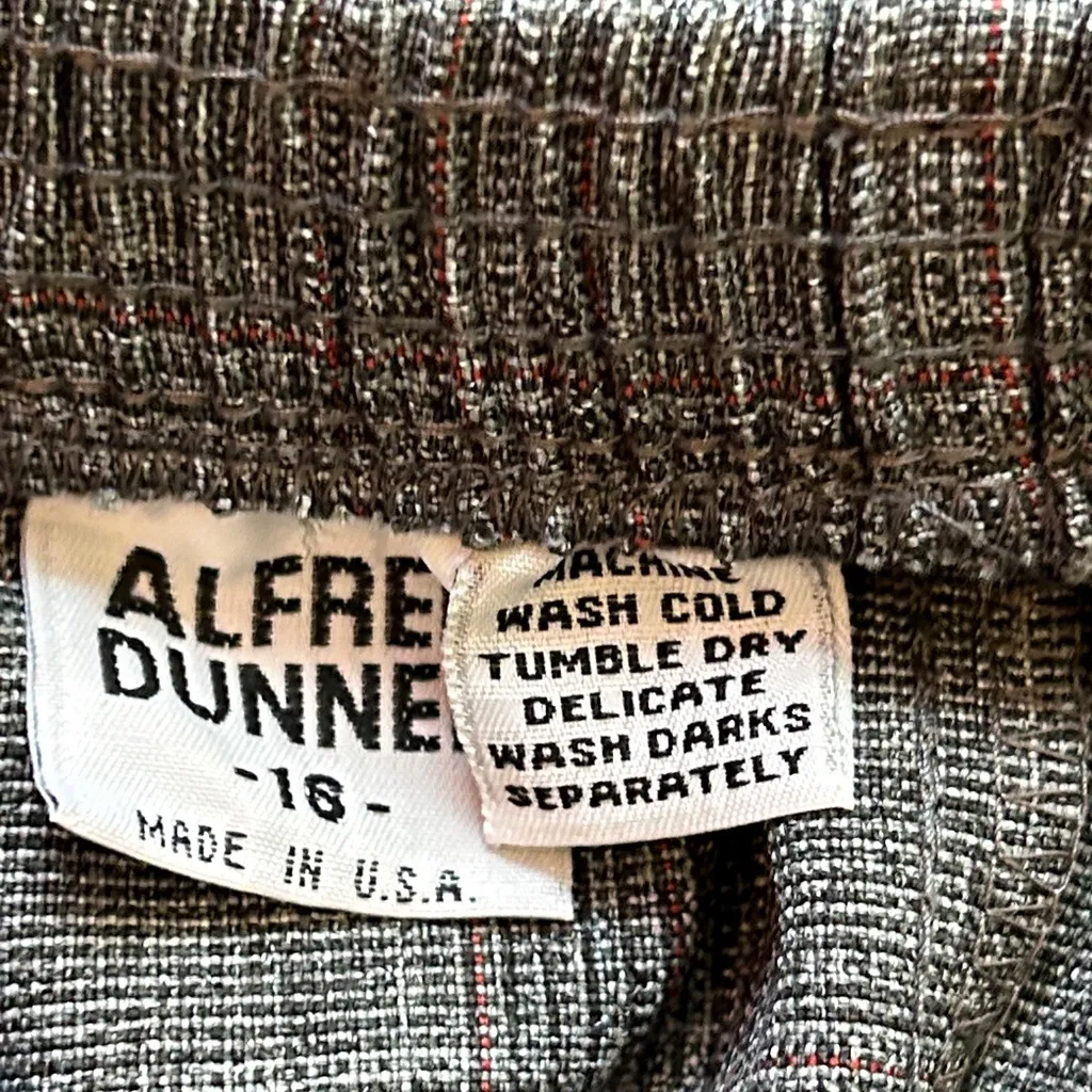 Alfred Dunner Charcoal Pencil Skirt W/Belt Size 18 NEW Vintage Pull on - Image 5