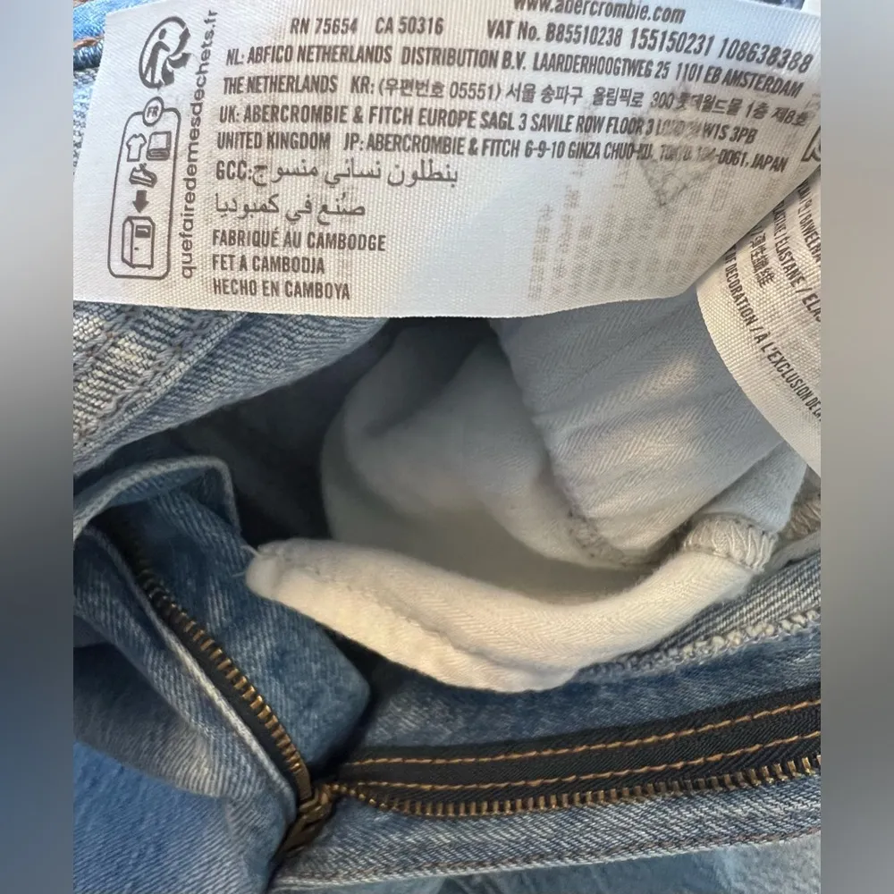 Abercrombie & Fitch The 90s Straight Ultra High Jeans - Image 7