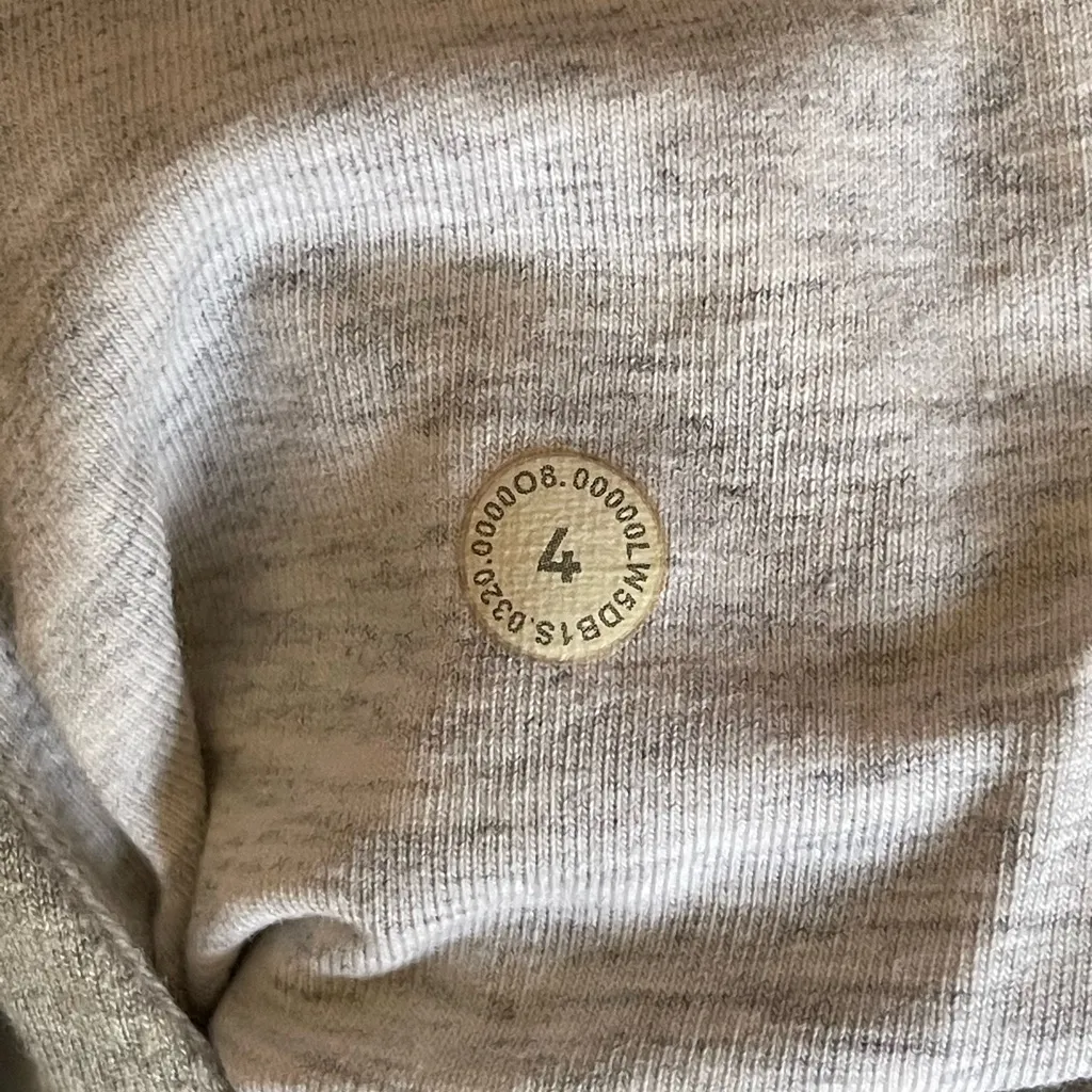 Lululemon Scuba High-Rise Jogger gray 
*Fleece 28"SZ 4 Womens - Image 6