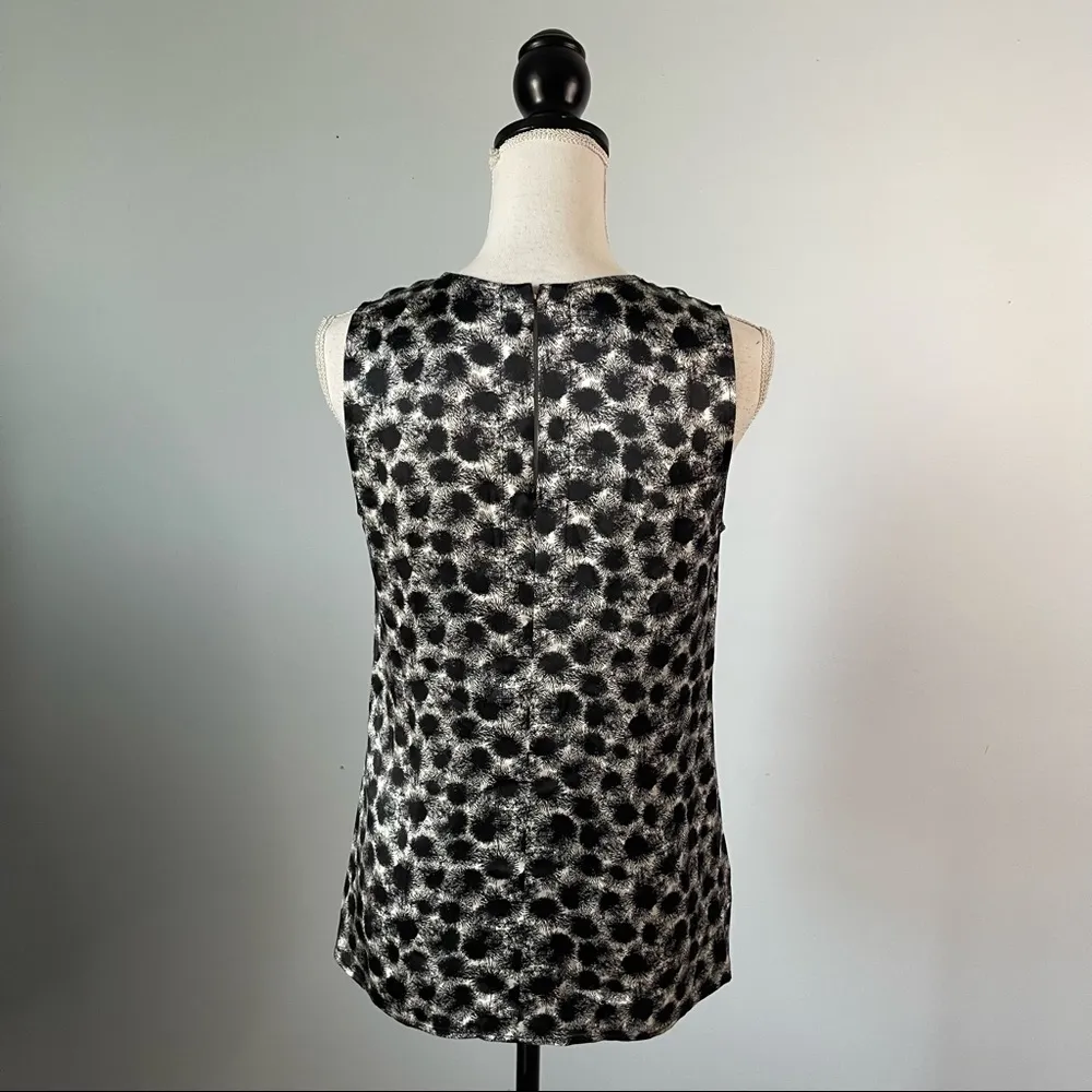HUGO BOSS | 100% Silk Black and White Tank Top Blouse Sz 6 - Image 17