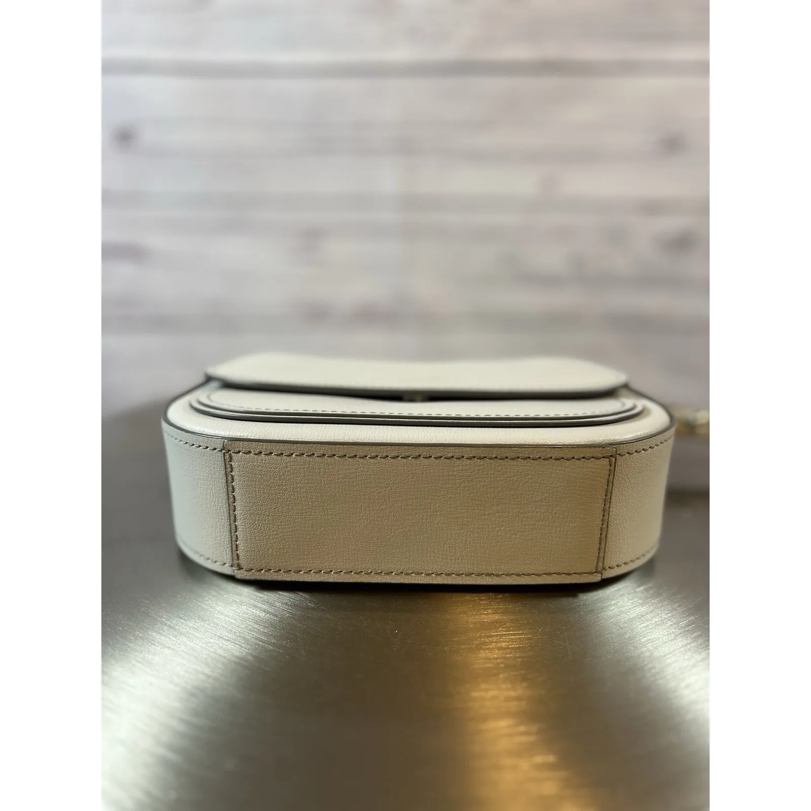 Edgy MARC JACOBS New York Rider Gray Genuine Leather Crossbody Shoulder Bag - Image 3