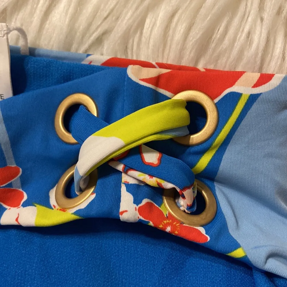 ROXY bottom swim size M brand new with tag - Image 6