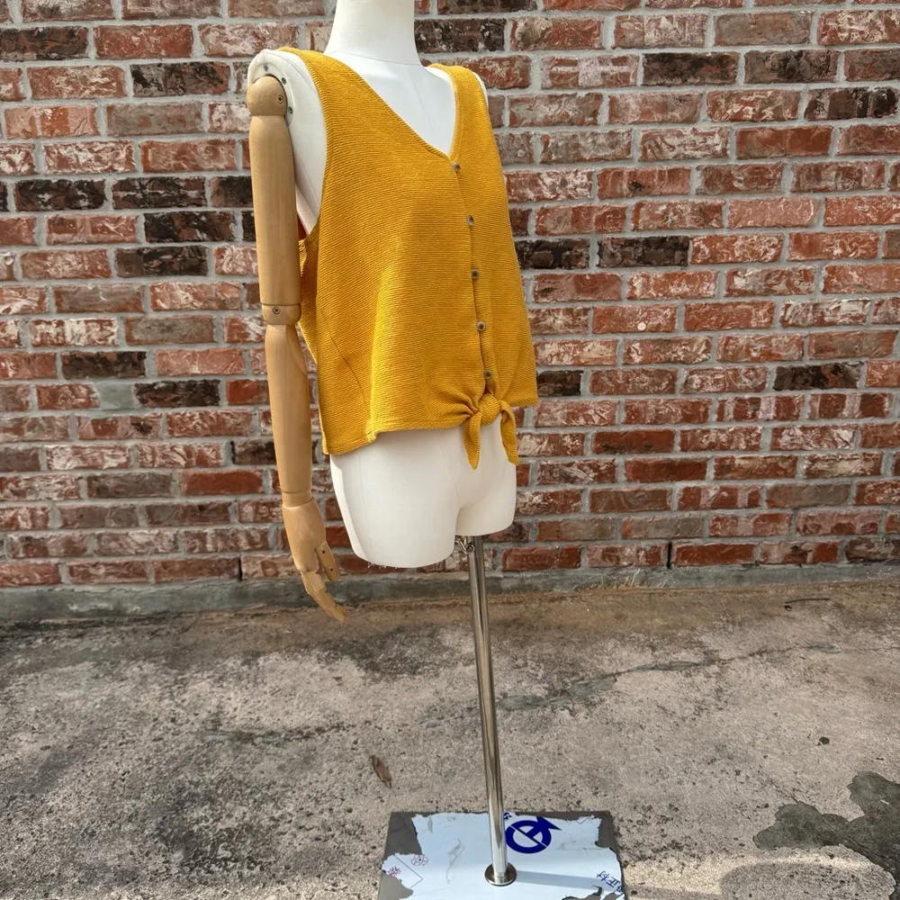 Madewell Texture & Thread Yellow Sleeveless Top / L / Excellent condition - Image 6
