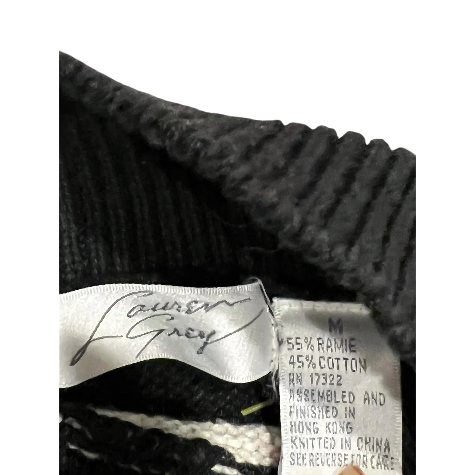 Vintage Lauren Grey Black And White Checkered Christmas Wreath Sweater M Red Size M - Image 4