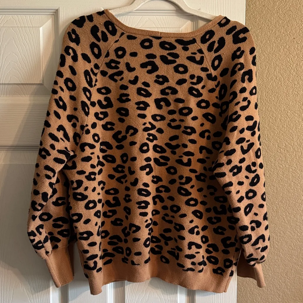 Philosophy Tan and Black Leopard V-Neck Sweater - Image 3