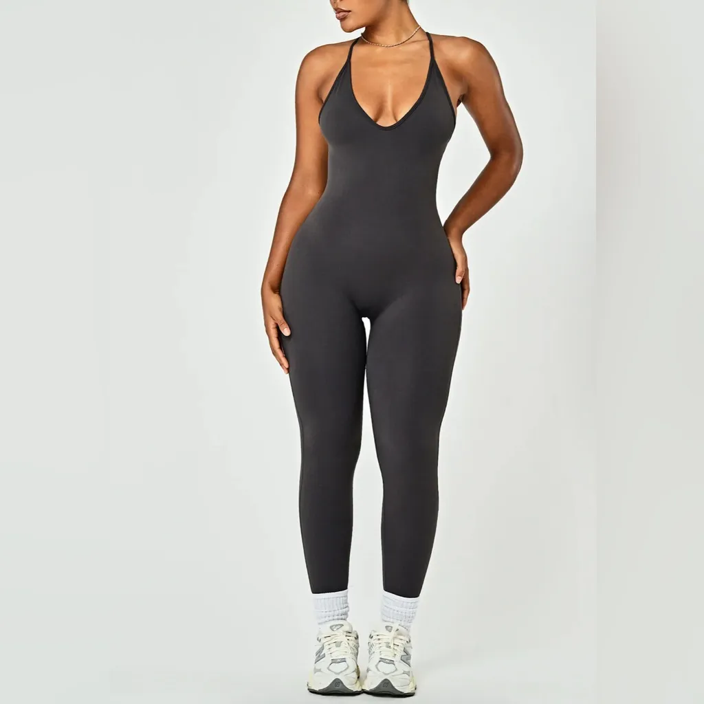 Matte Layer One Jumpsuit Grey XL NWT IN PACKAGE Gray - Image 2