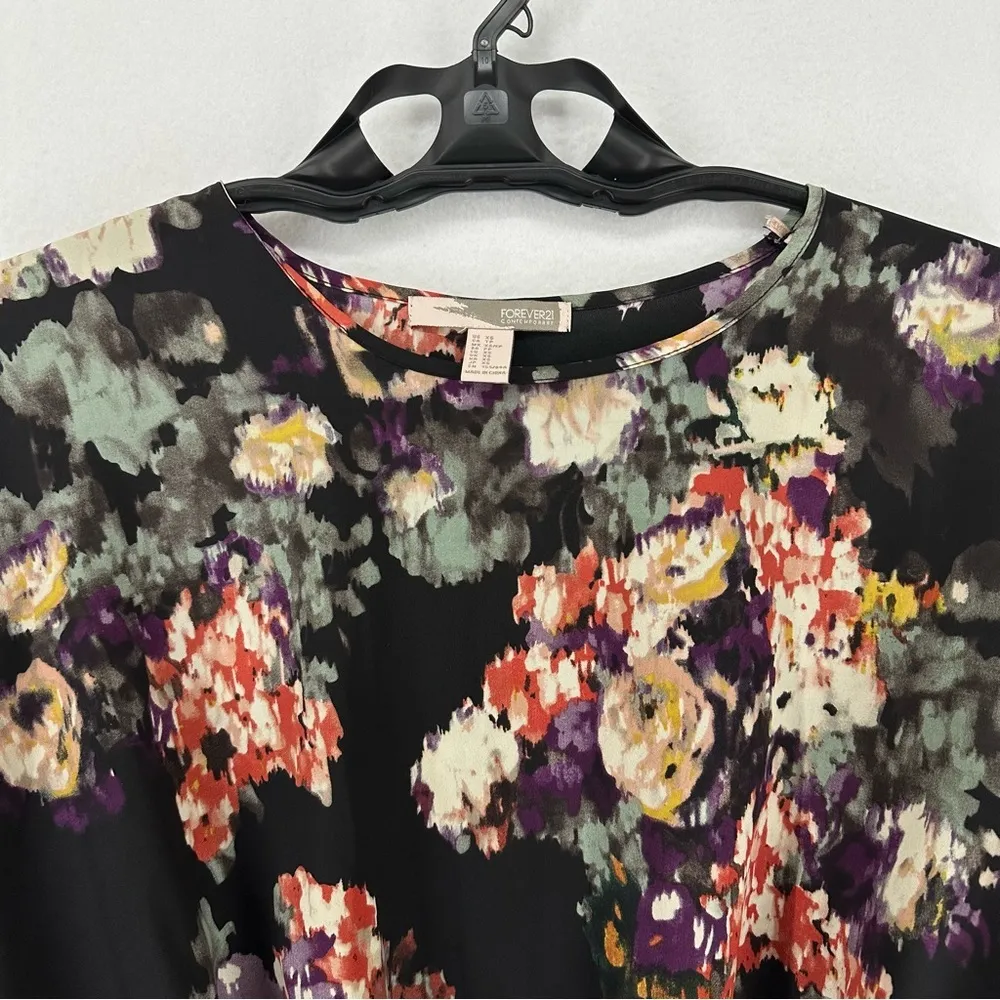 Forever 21 Floral Mesh Blouse Short Sleeve Top Tie Bottom XS Black - Image 2