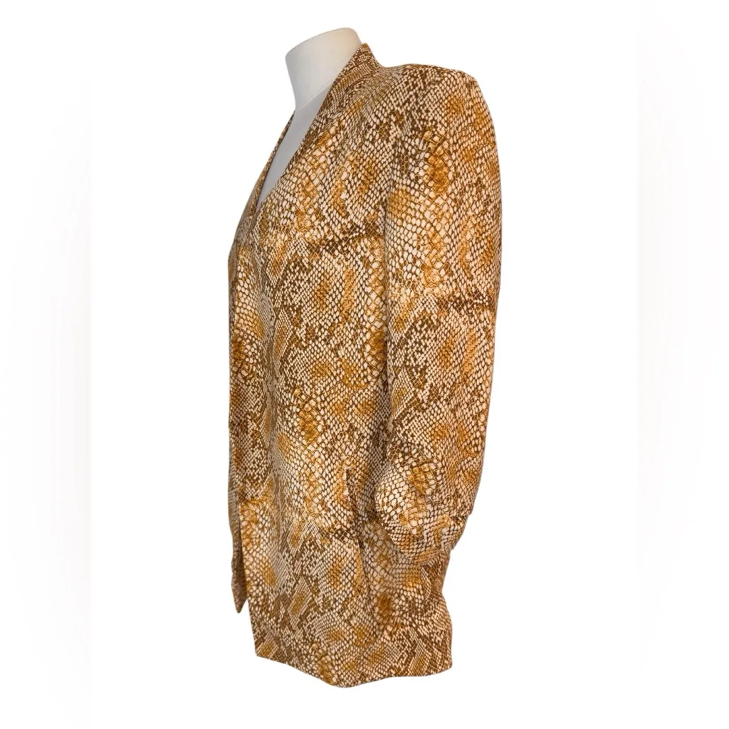 Babaton Power Hip Blazer Macaulay Snake Print size 4 - Image 6