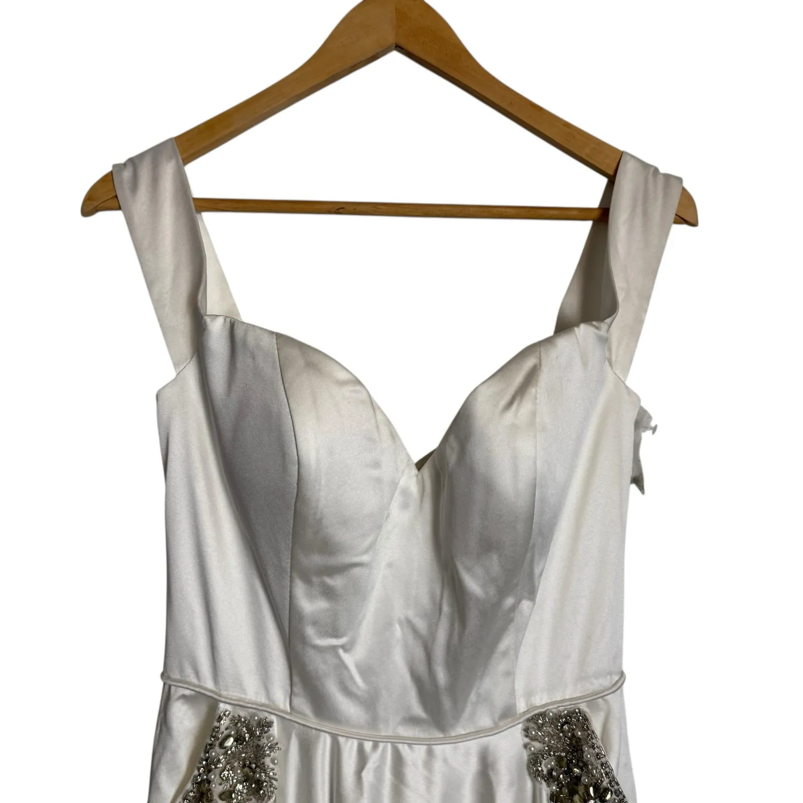 Mac Duggal White Bridal Off Shoulder Beaded A-Line Sweetheart Satin Gown 4 - Image 3