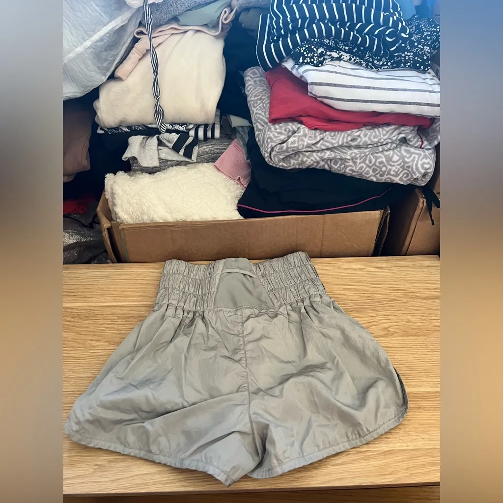 Free People - Image 4