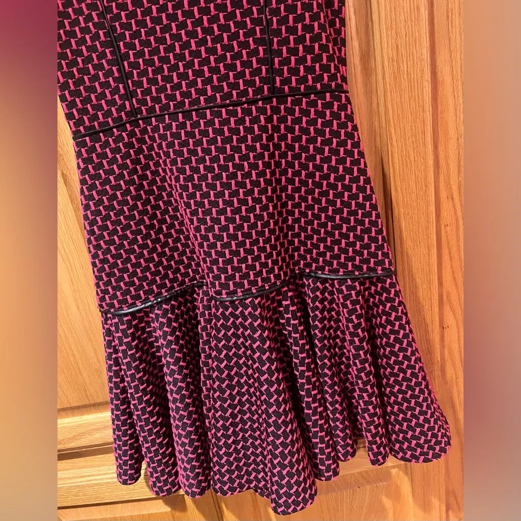 Saks Fifth Avenue RED LABEL Geo Print Drop Waist Dress w/ Leather Trim Vintage‎ - Image 6