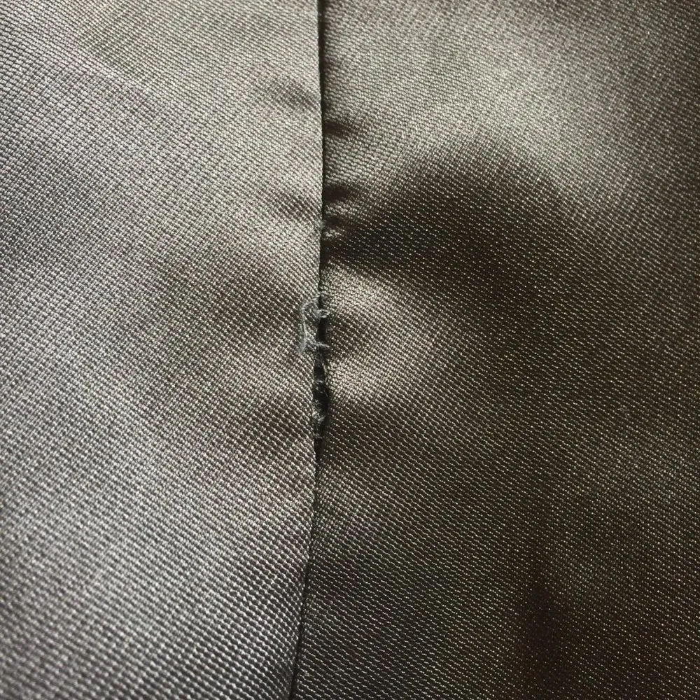 NWD Xscape women's size 10 beaded crop top bounce skirt combo set NEW small tear - Image 6