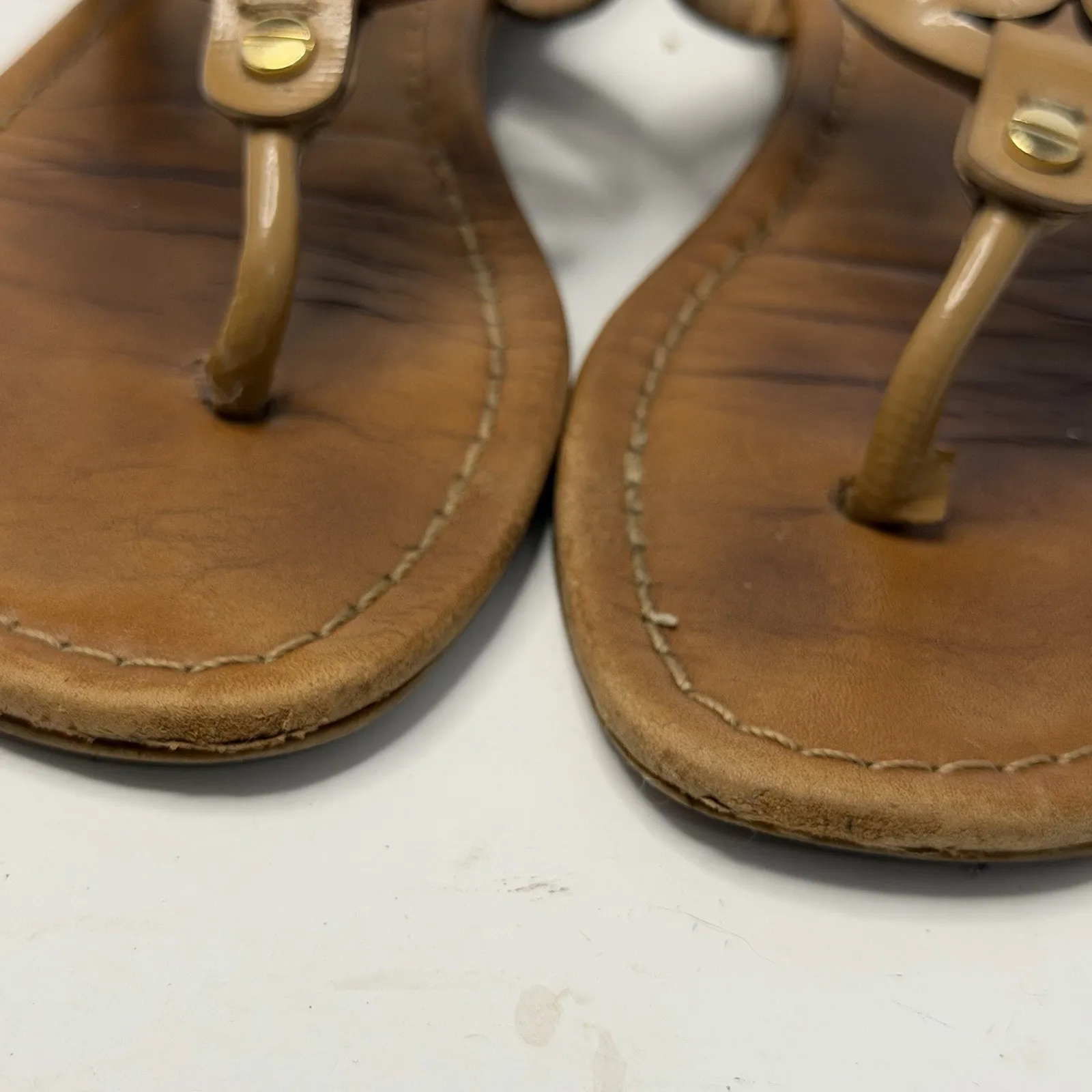 Tory Burch Miller Brown Leather Medallion Flip Flop Sandals Size 7.5 Classic - Image 4