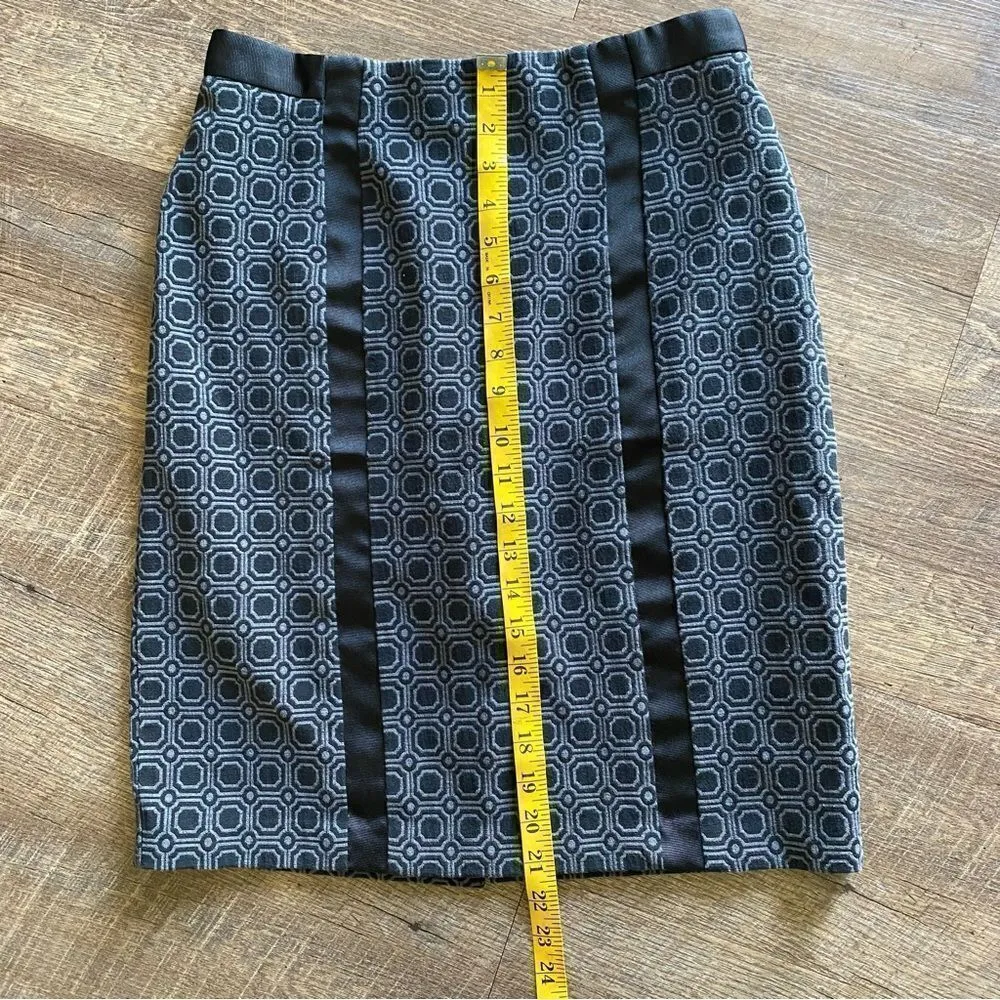 New York & Company Pencil Skirt 6 Mosaic Black Grey - Image 8