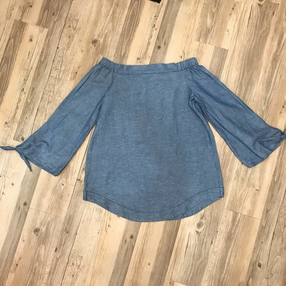 Free People Show Some Shoulder Top denim XS - Image 8