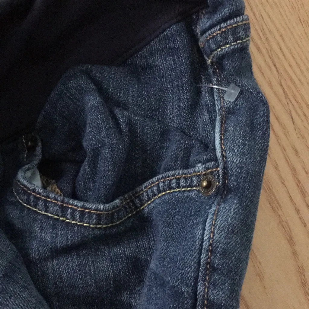 Womens Maternity Old Navy Cuffed Capris Stretchy Jeans Smooth Panel Size 14 - Image 7