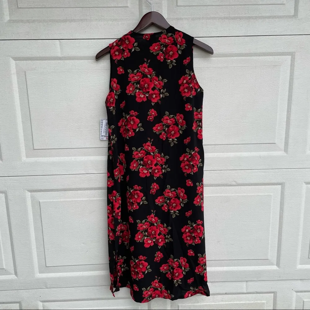 NWT Lularoe Women’s Vest Black Red Floral Sleeveless Long Duster Small - Image 3