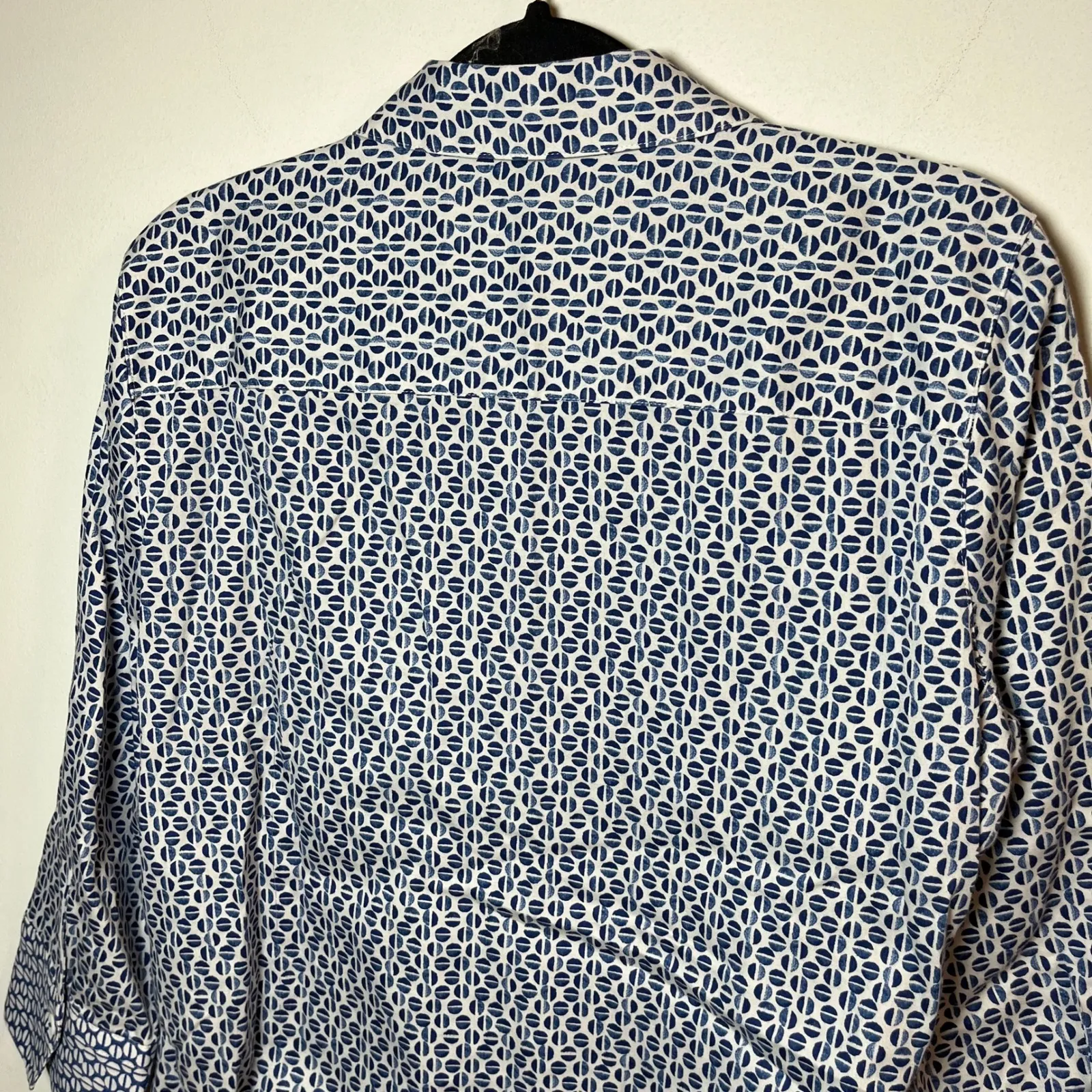 Foxcroft Wrinkle Free 3/4 Sleeve Button Blouse Sz 6 Blue White Business Casual - Image 8