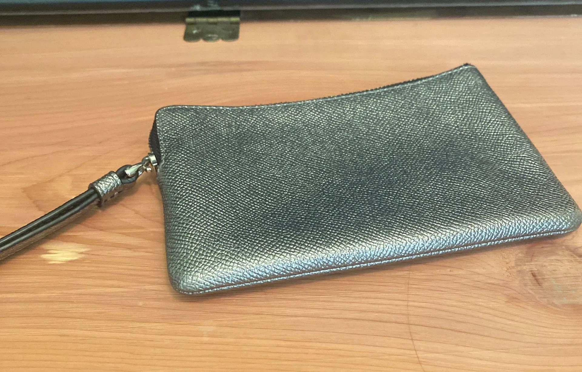 Coach wristlet - Image 2