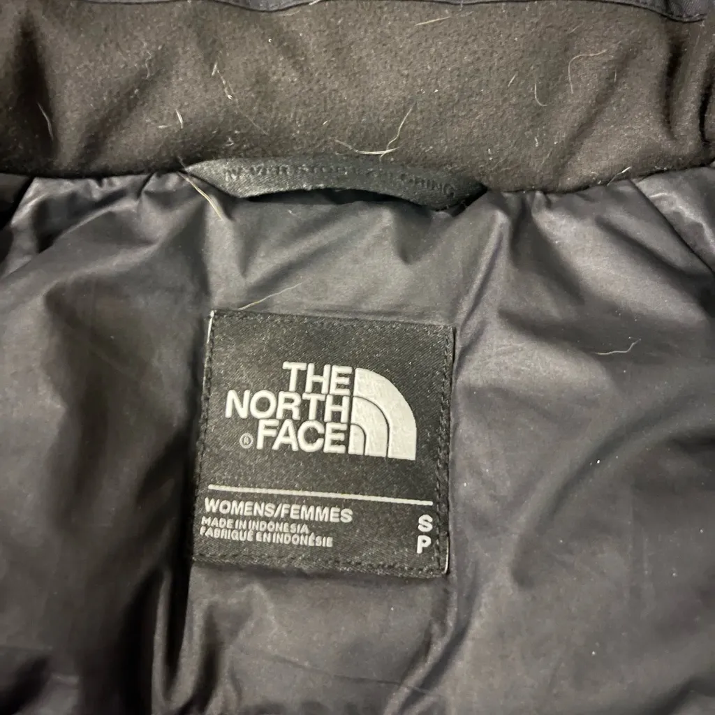 Northface Women’s Parka - Image 4