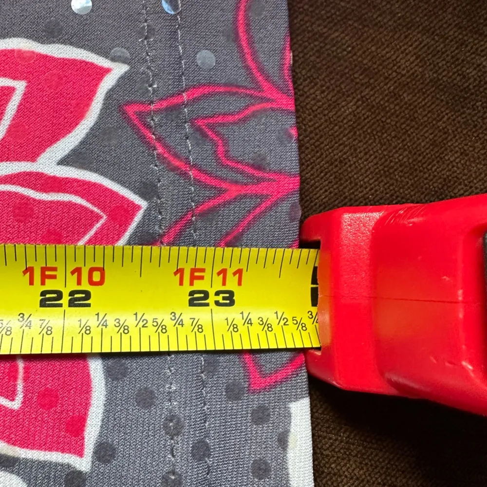 Bon Worth NWT Gray Pink White Sequence Floral Print Blouse Short Sleeves SZ MP - Image 12