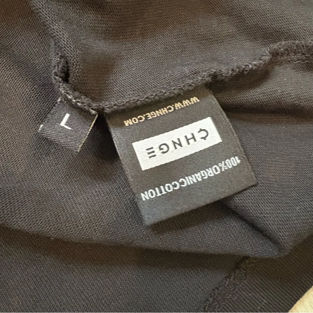 CHNGE Long Sleeve Organic Cotton Henley Crop Top, Sz L Black Size L - Image 11