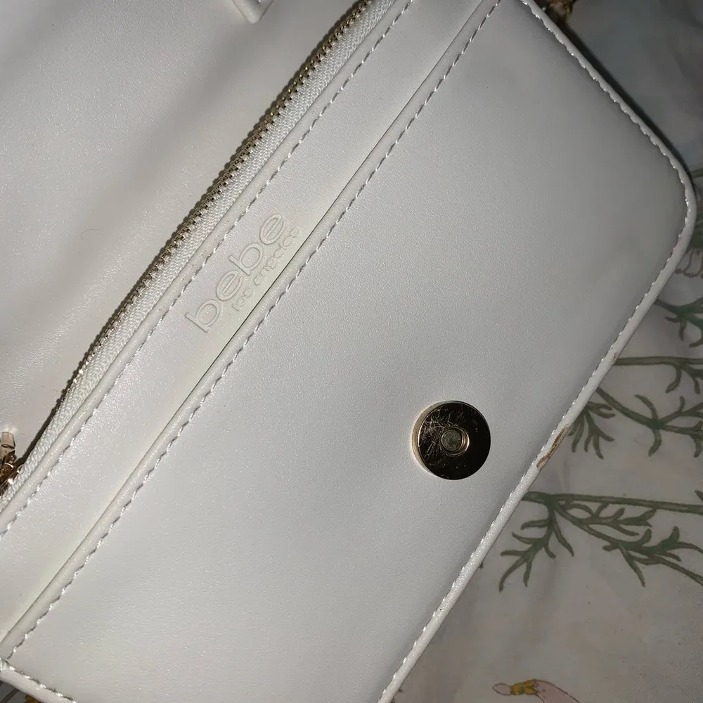 Bebe crossbody purse - Image 3