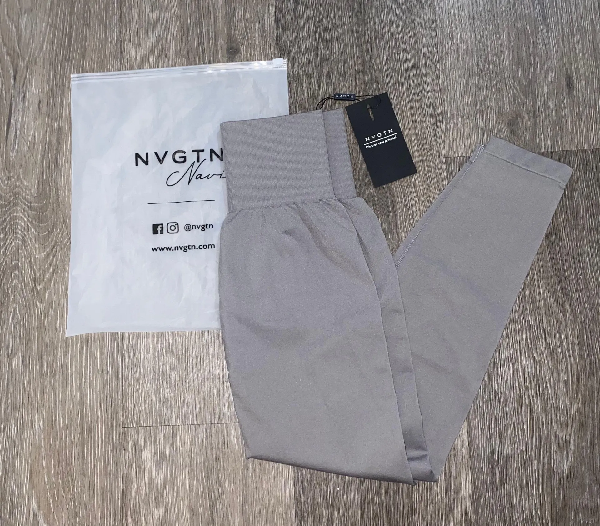 NVGTN LEGGINGS - Image 4