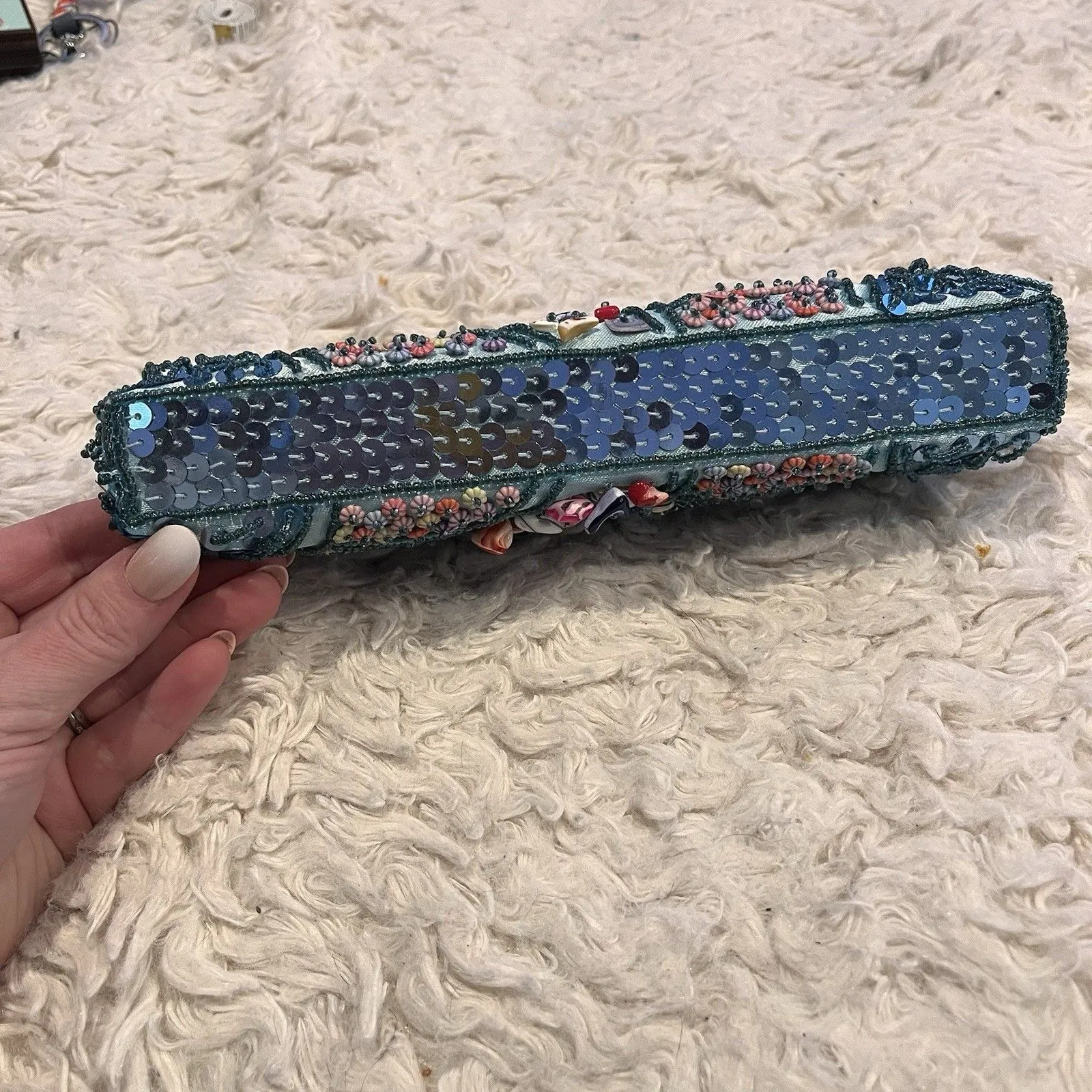 Hand Beaded Shell Clutch Purse Teal Blue Kiss Lock Evening Bag w/ Chain - Image 3