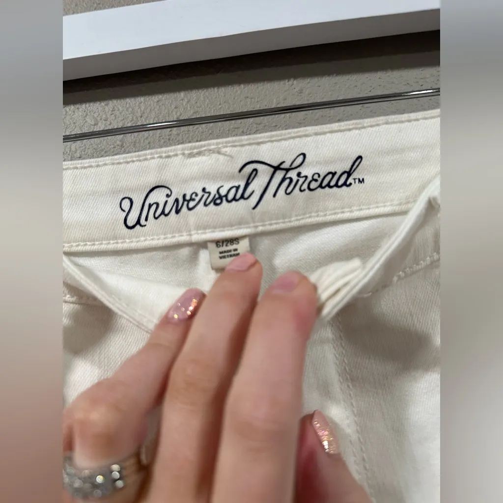 Universal Thread White Distressed High Rise Jegging - Image 4