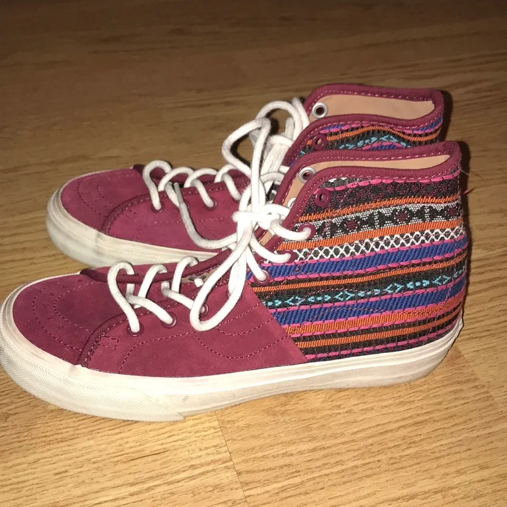 Vans  Cranberry Italian Weave Collection Multicolor Hightop Sneakers - Image 4
