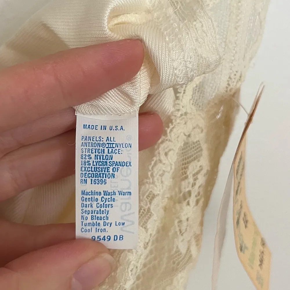Vintage Warners Laurels Lace Half Slip Cream Cami Dead Stock NWT - Image 7