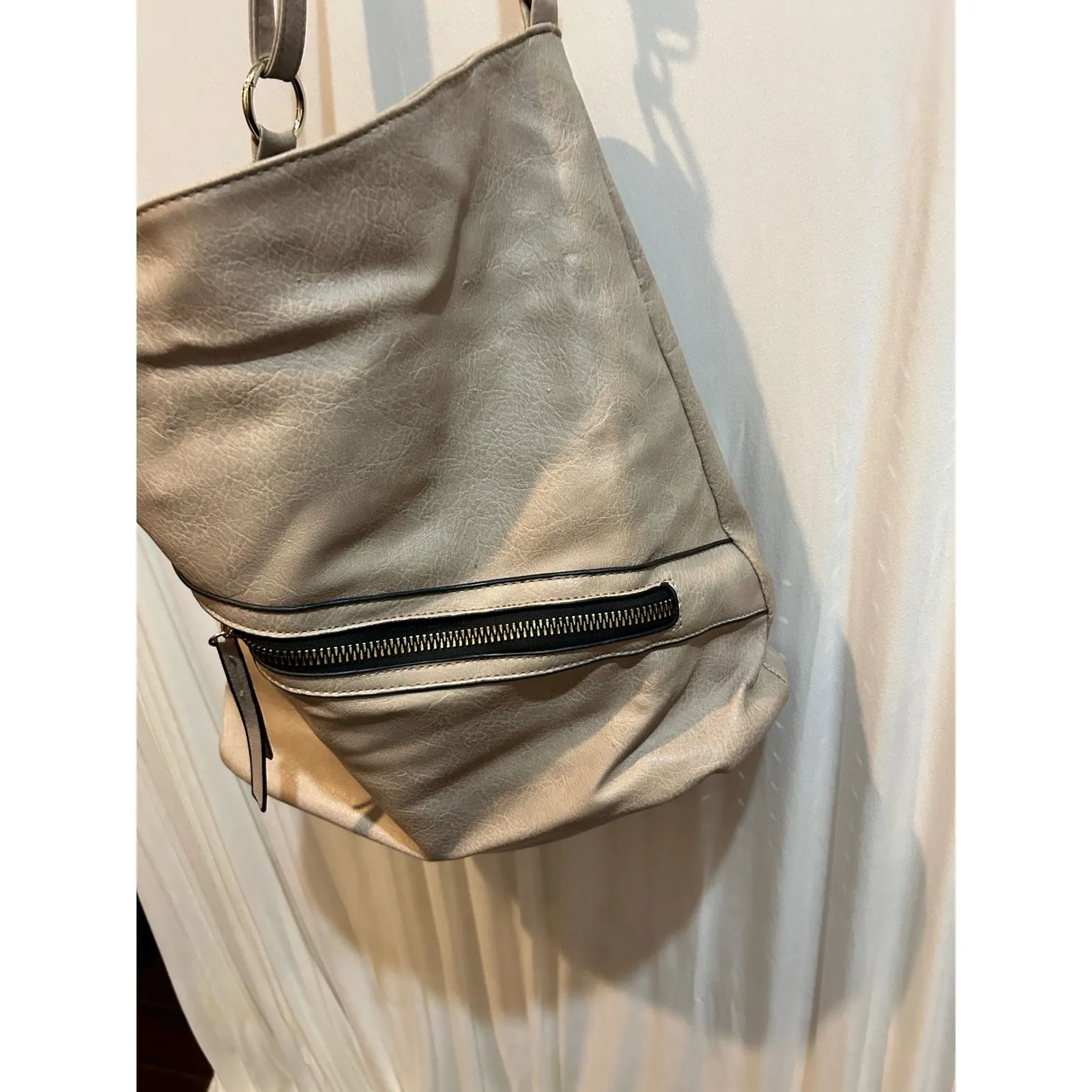 Hobo Crossbody Bag Faux Leather Purse Beige Shoulder Bag with‎ Zipper Accent Tan - Image 3