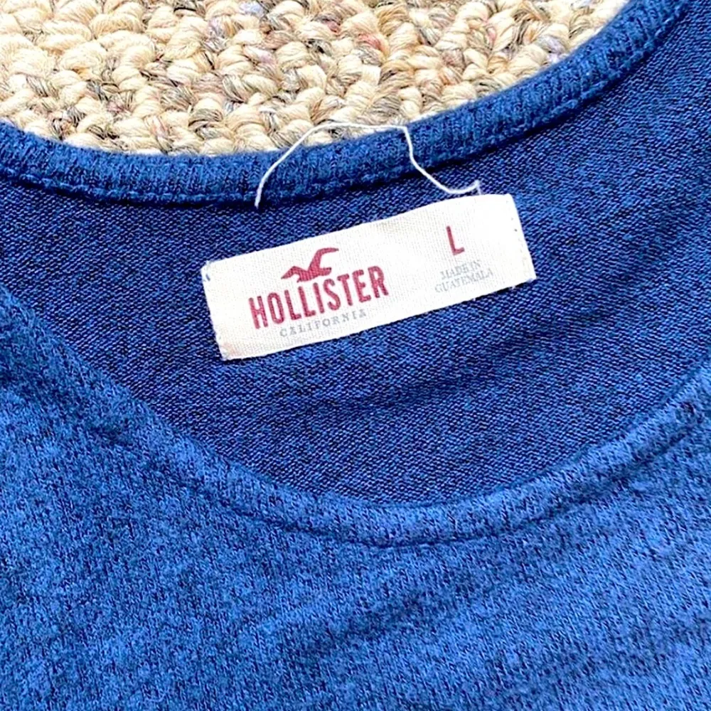 Hollister Open Shoulder Long Sleeve - Image 3
