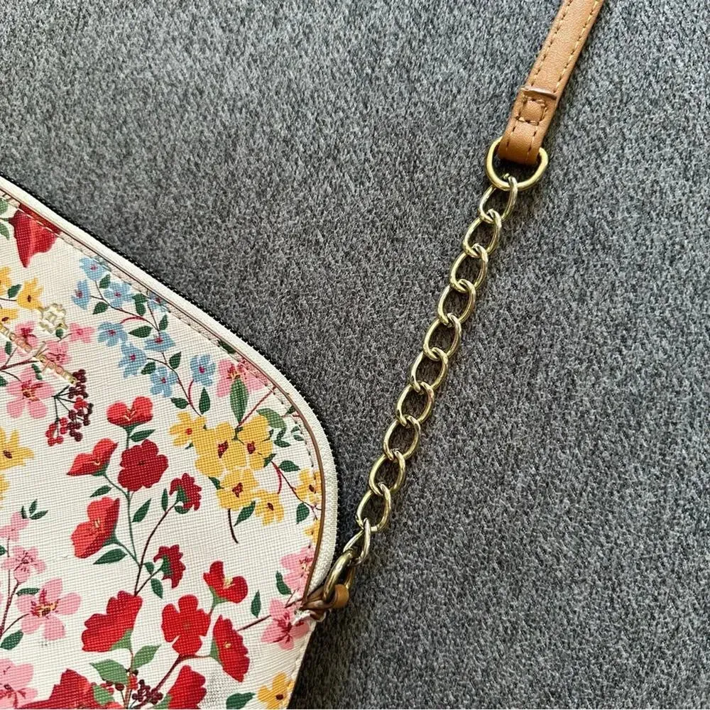 Floral Strap Crossbody Purse - Image 4