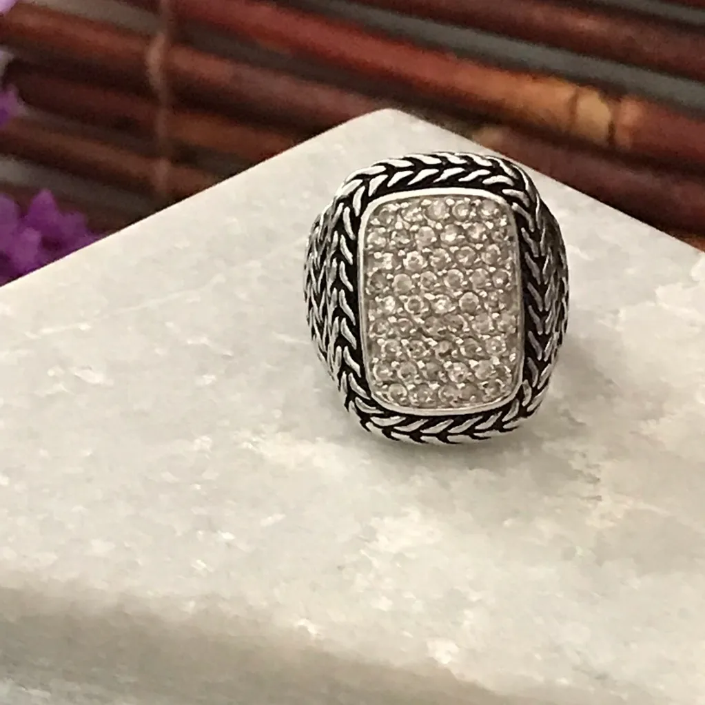 Premier Designs Encrusted Statement Ring Size 5.5 - Image 2
