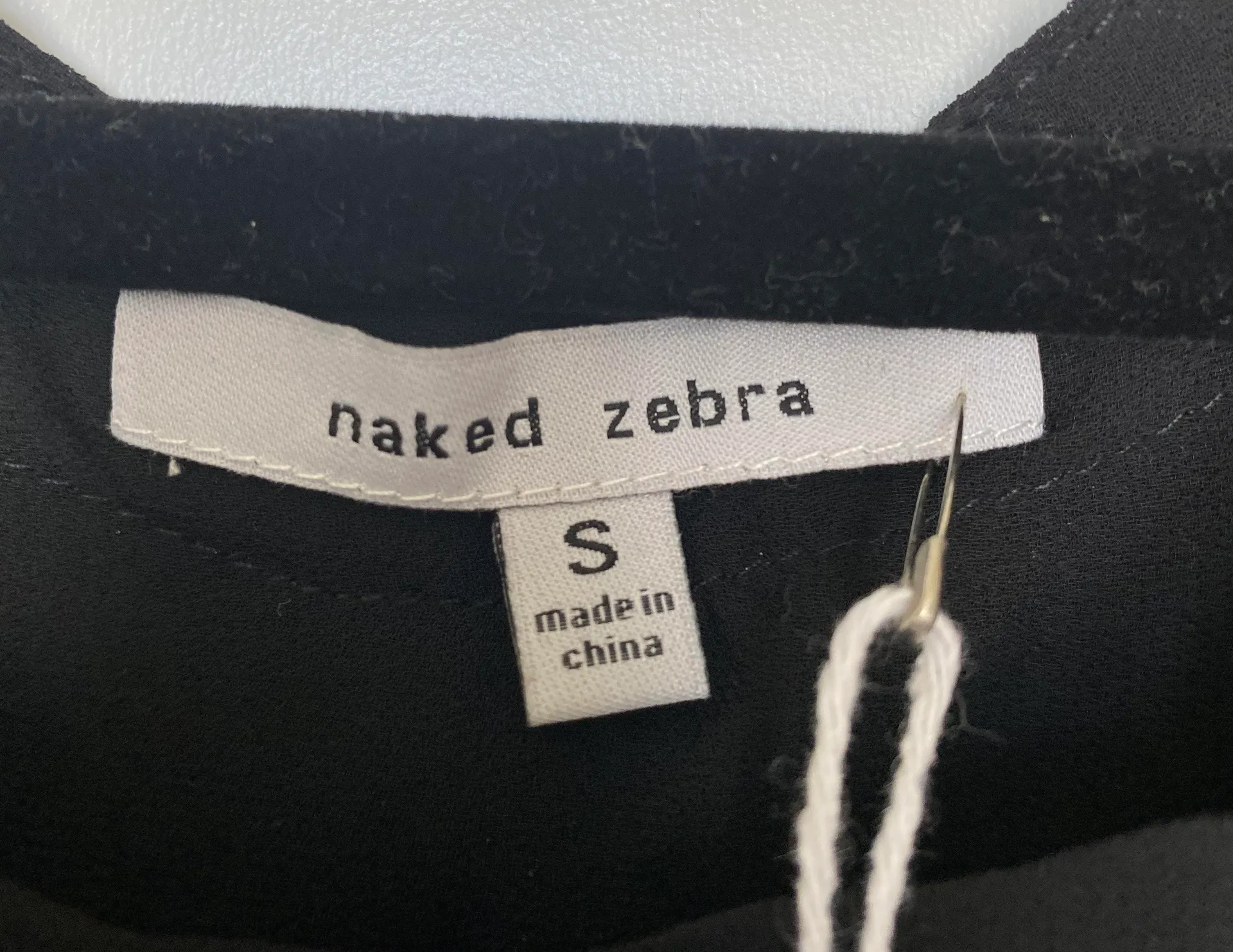 Cutout Cold Shoulder Top - Image 7