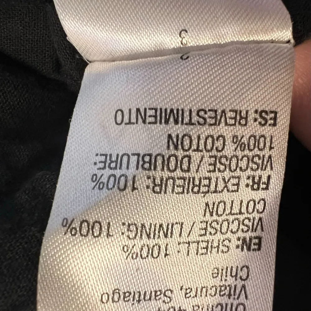 Roxy Black and Grey Embroidered Sleeveless Shorts Romper Size Small - Image 3