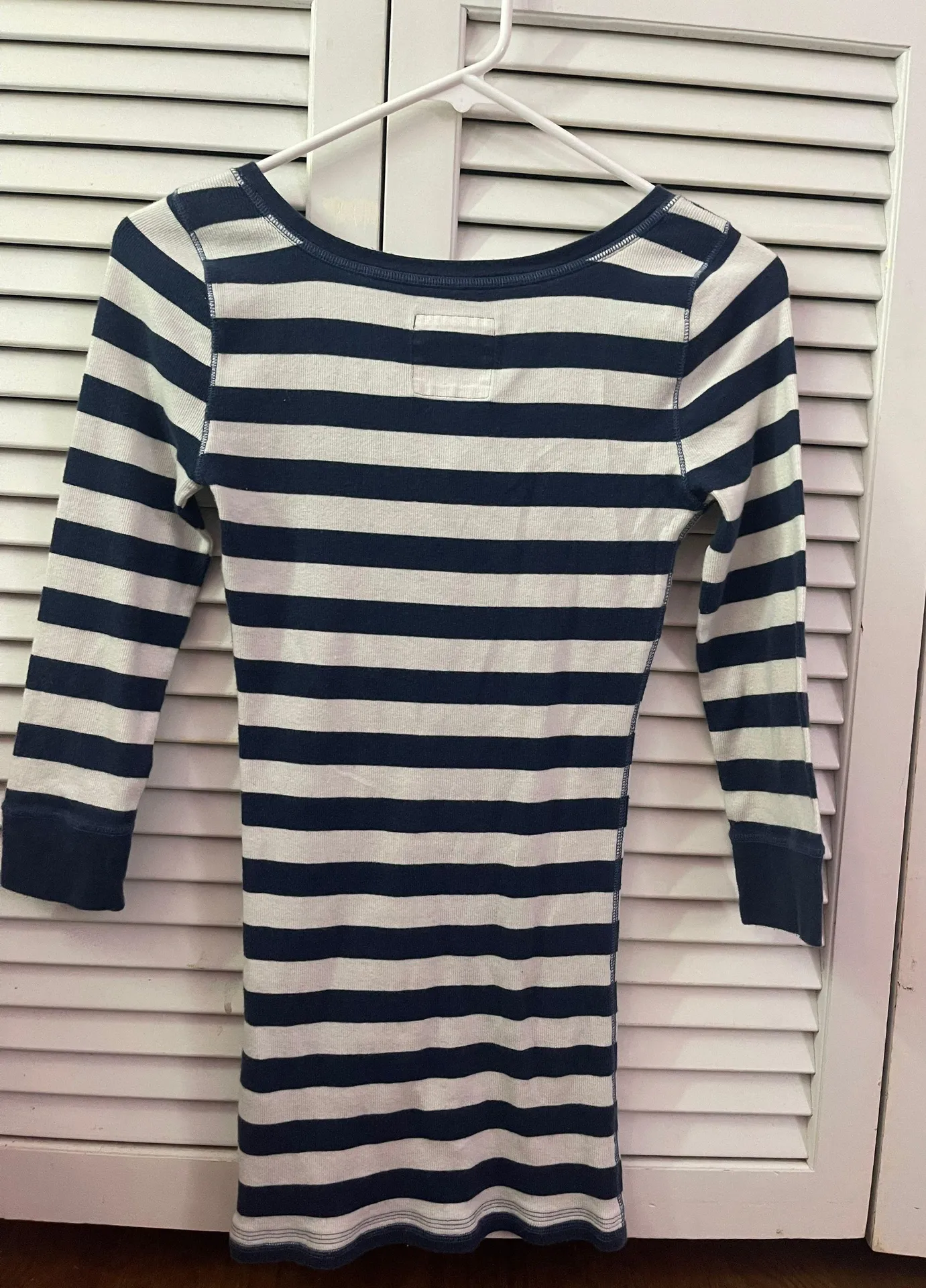 Long Sleeve - Image 2