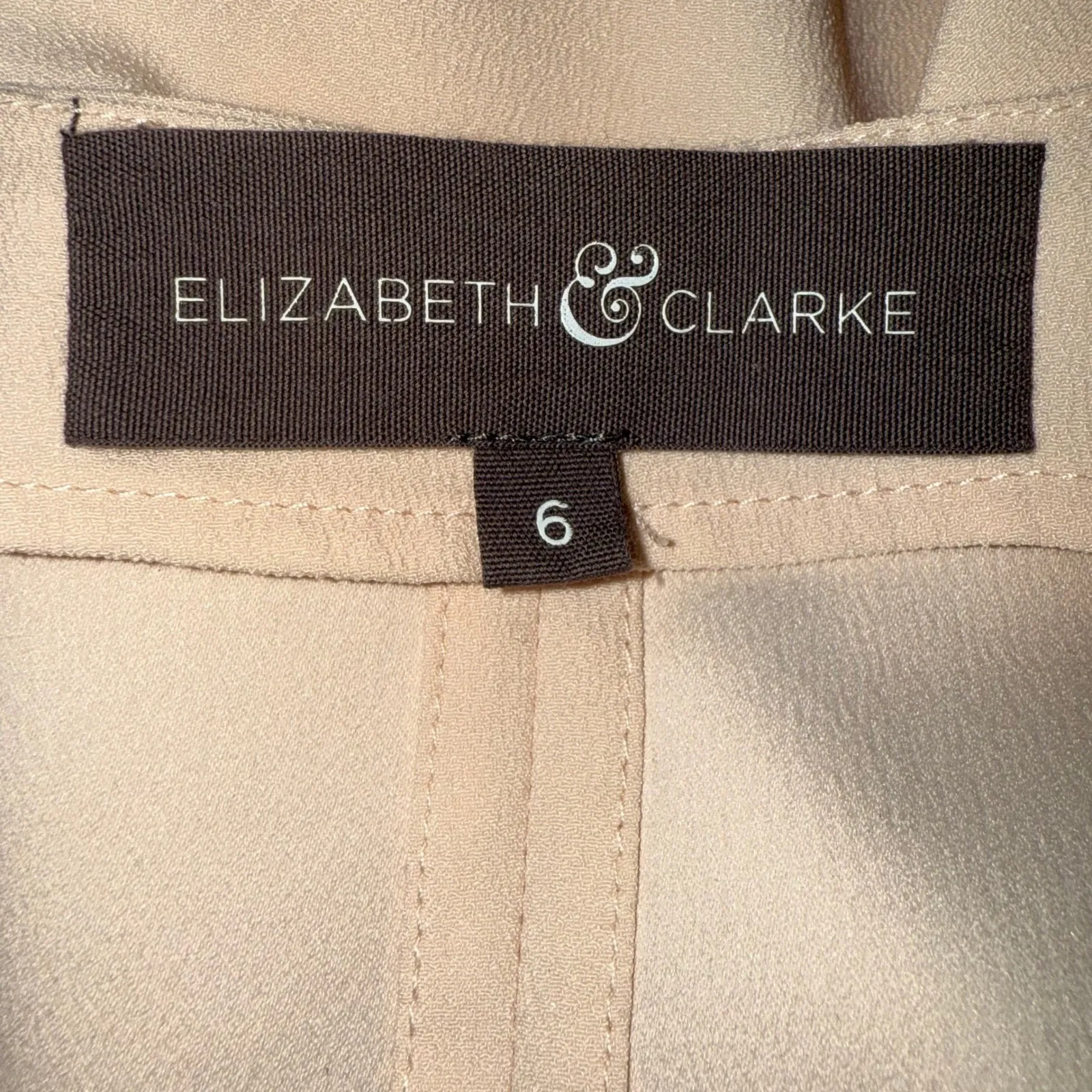 ELIZABETH‎ & CLARK Light Peach Unstainable Vegan Silk Pleated Blouse NWOT Small Size 6 - Image 7