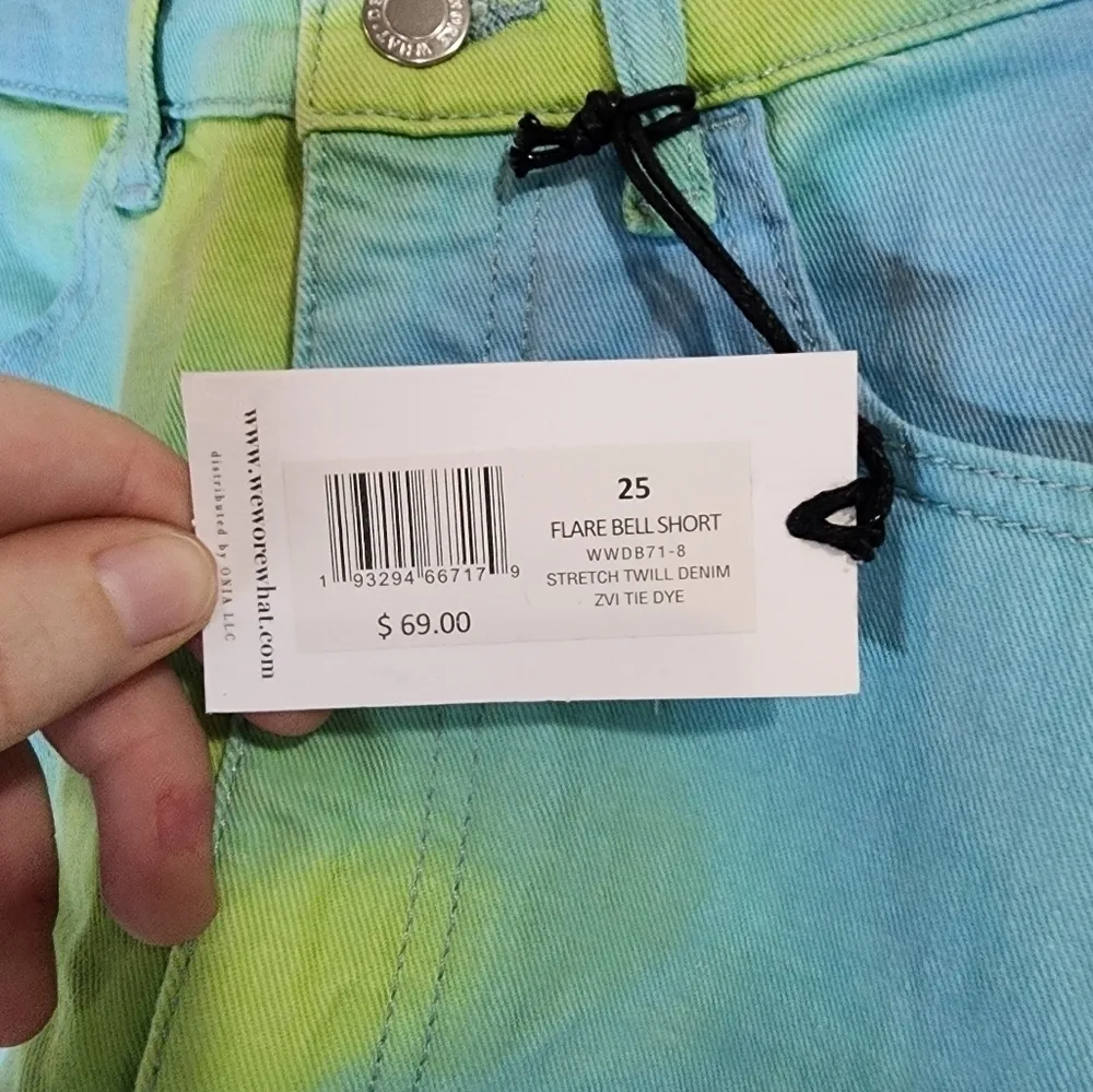 NEW WeWoreWhat Revolve Retro‎ Tie Dye Hippie Funky Festival 25 Flare Bell Shorts - Image 5