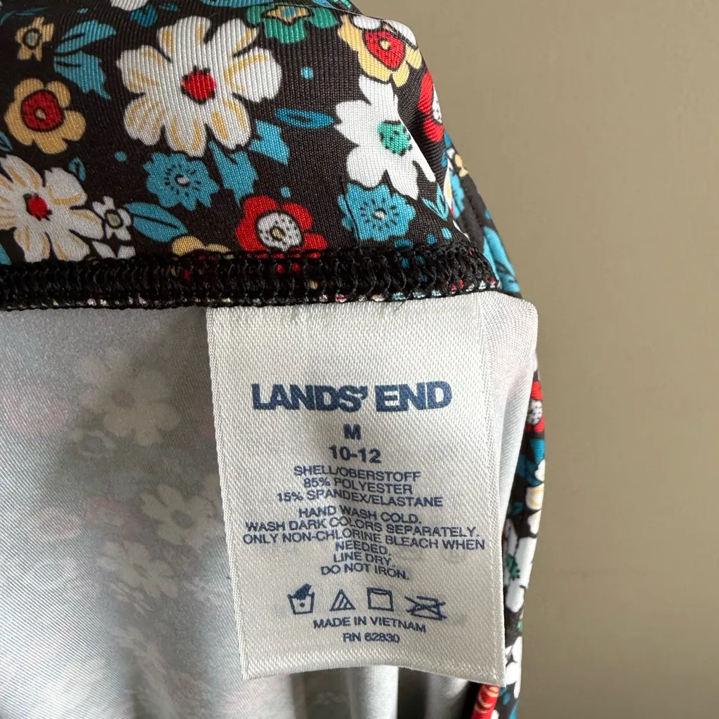 Lands' End Multicolor Floral swim skirt size medium 10/12 Red - Image 11