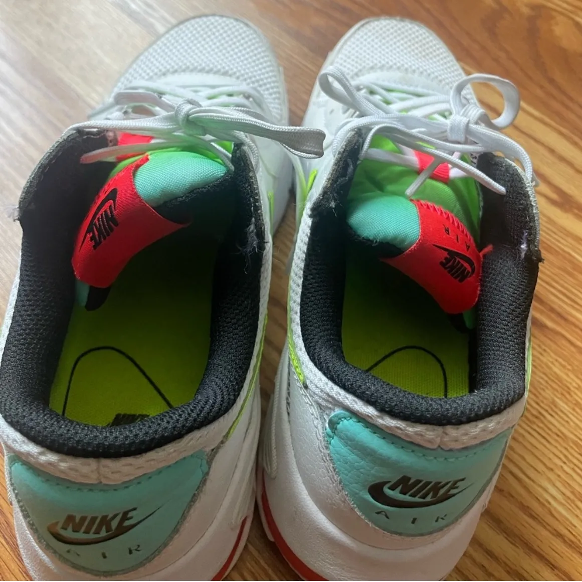 Neon Green & Orange  Airmaxes - Image 6