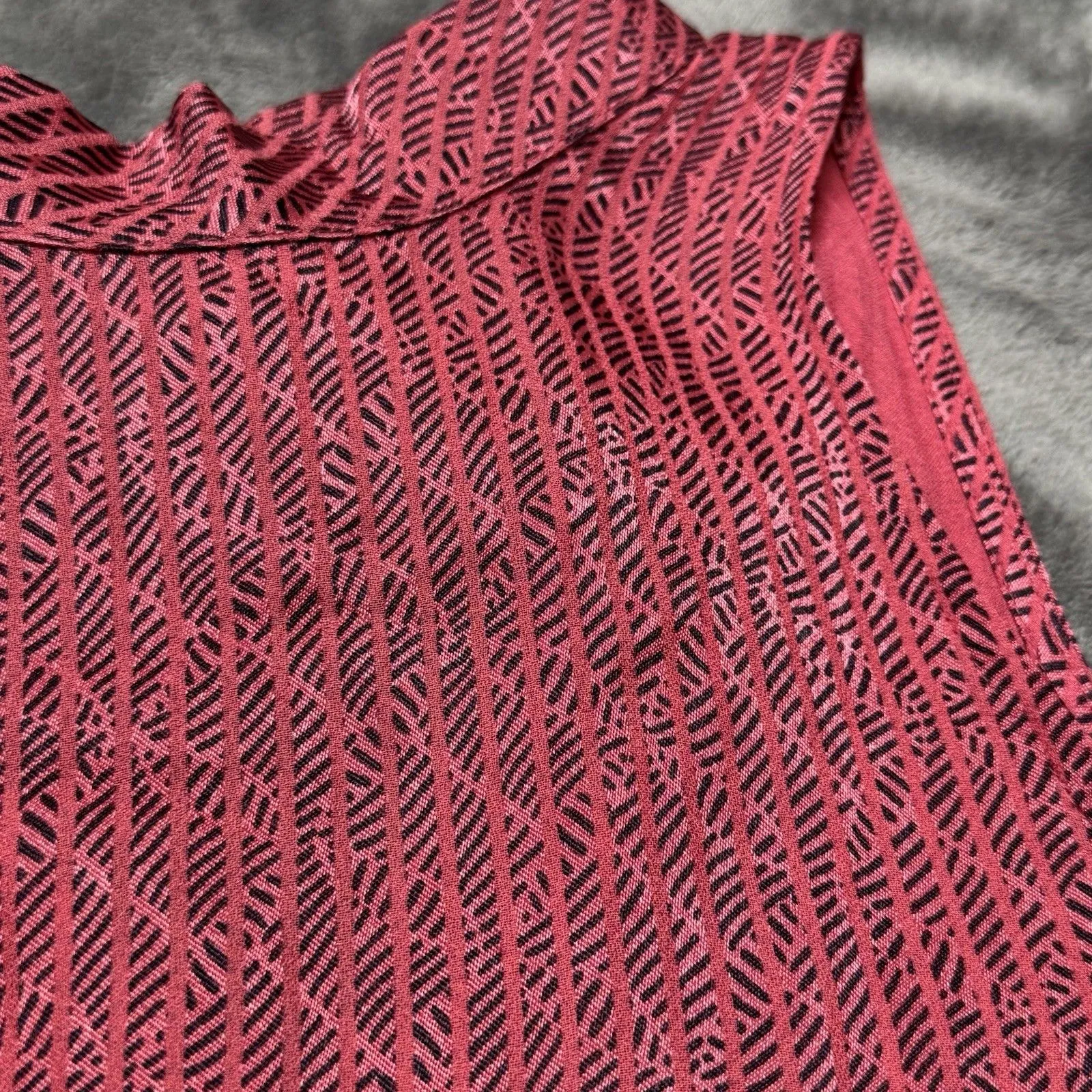 Anthropologie Maeve High Neck Tank Size M Pink Geometric Satin Tie Bow - Image 11