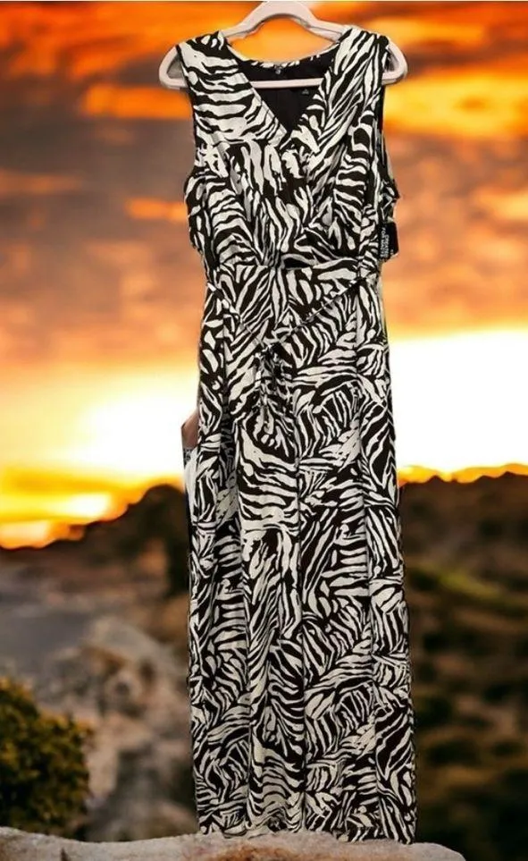 Inc wide leg Jumpsuit Size 6 Brown white Satin tropical animal print NWT - Image 2